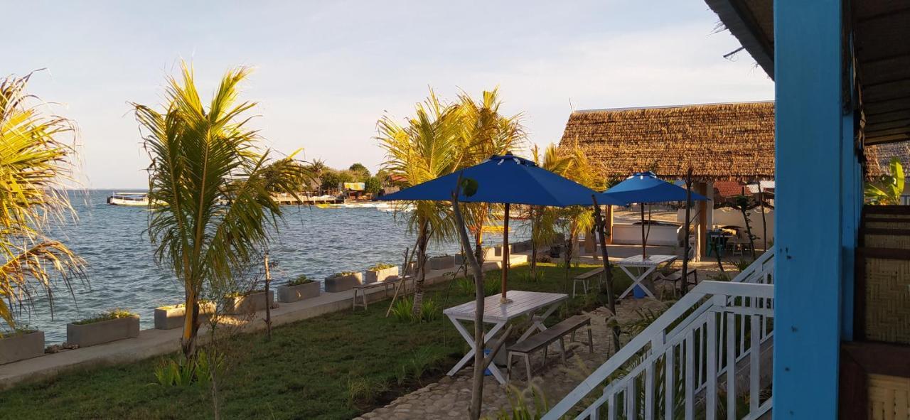 Moyo Island Resort Eksteriør billede